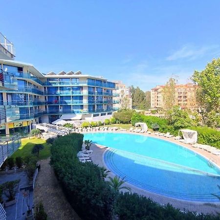 Large Apartment In Слънчев бряг Екстериор снимка