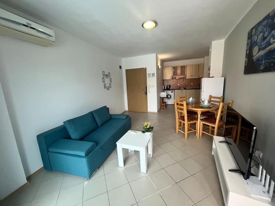 Large Apartment In Слънчев бряг Екстериор снимка
