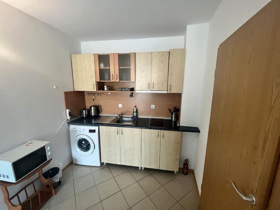 Large Apartment In Слънчев бряг Екстериор снимка