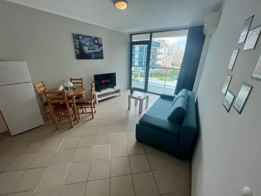 Large Apartment In Слънчев бряг Екстериор снимка