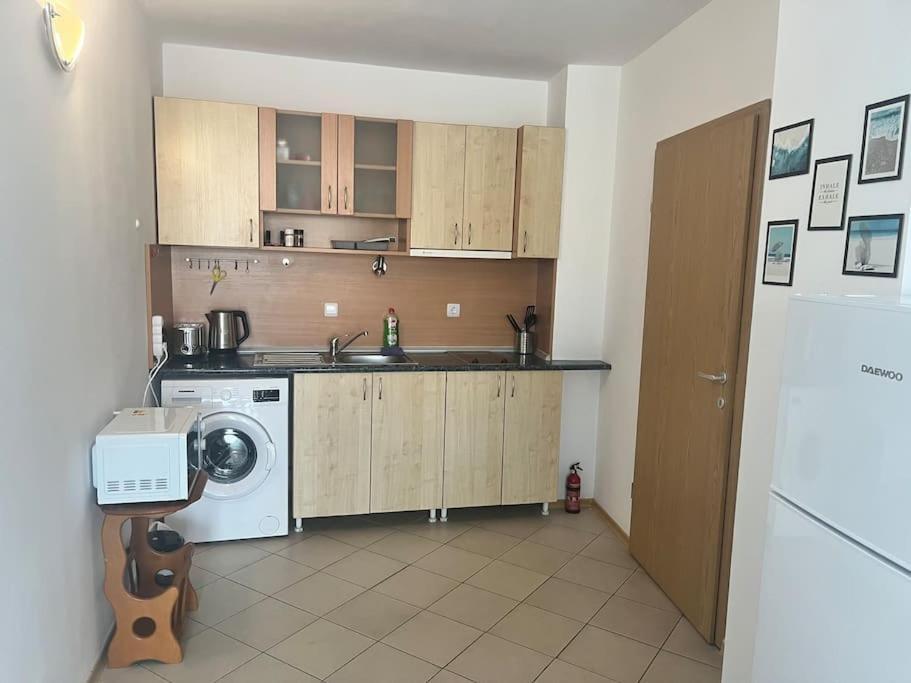 Large Apartment In Слънчев бряг Екстериор снимка